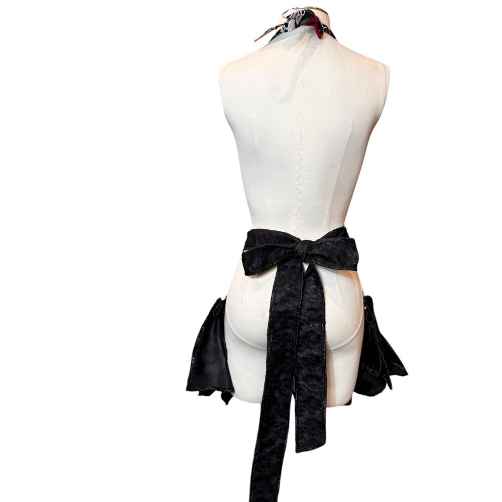 Gorgeous black and red skeleton full apron NWOT - Picture 2 of 3